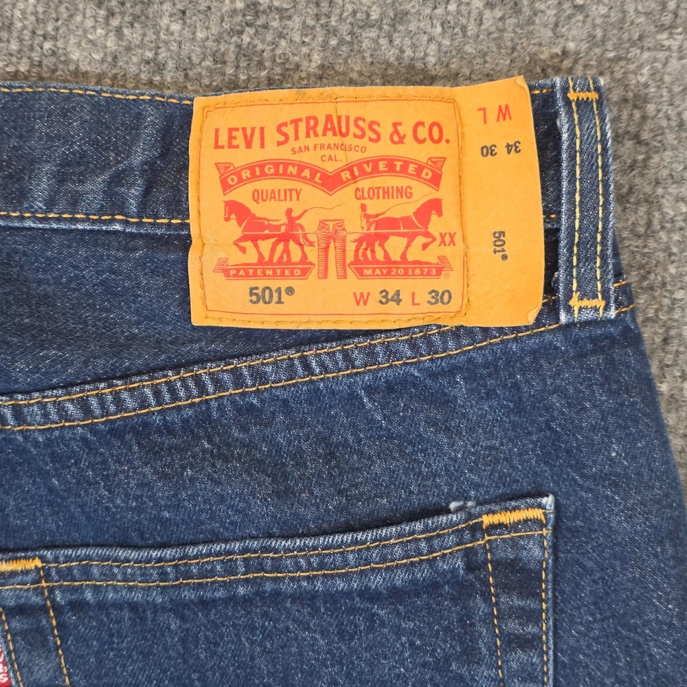 Levis 501 Original Fit Jeans Mens 34x30 Blue Denim Button Fly Straight Leg Dad - Picture 5 of 13